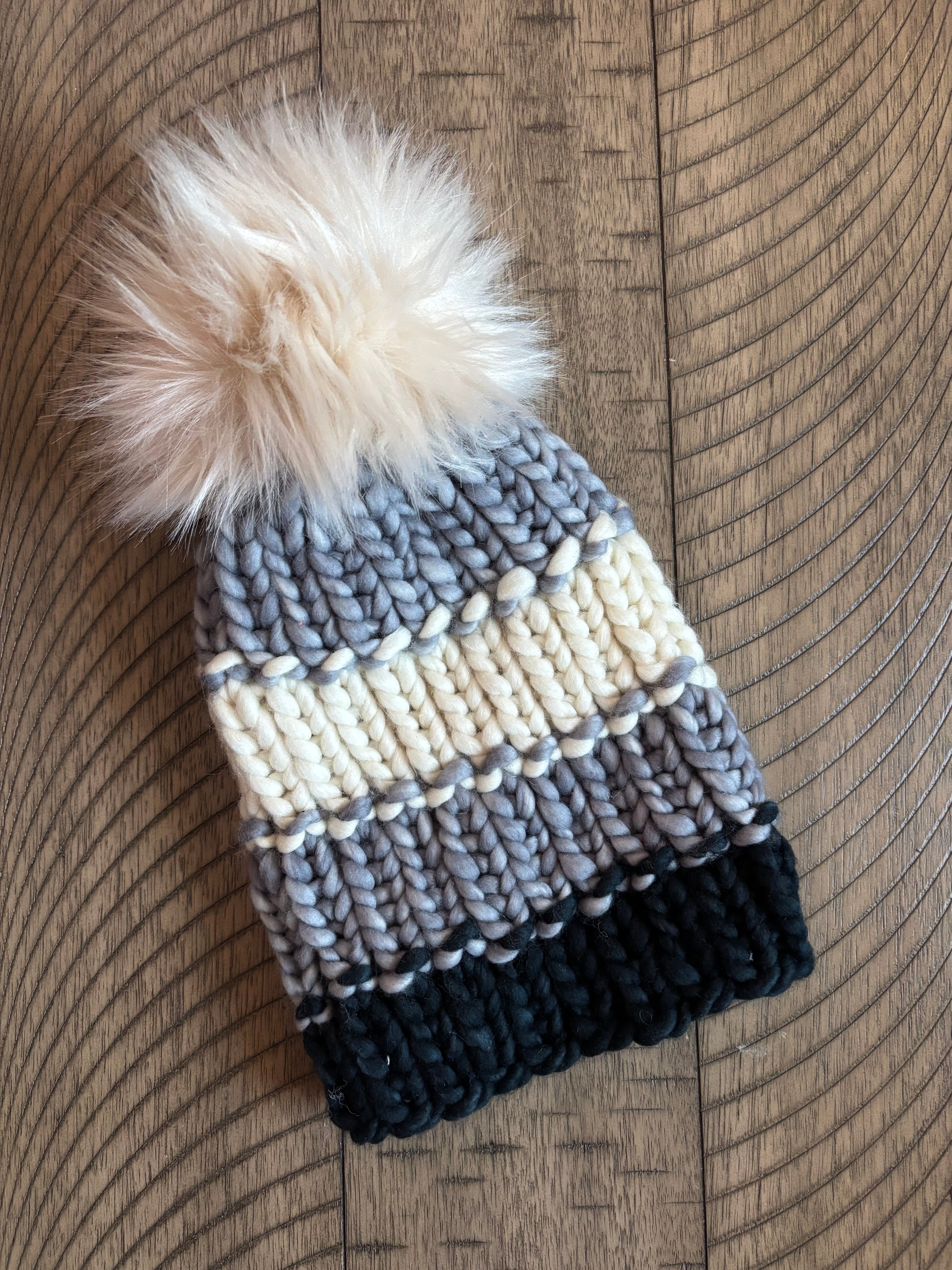 Luxury merino wool color block beanie - black/gray/cream